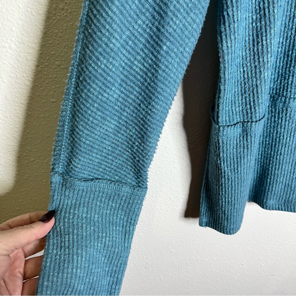 Anthropologie eri + ali Blue ribbed knit Top funnel neck sz M pullover tunic - Picture 5 of 9